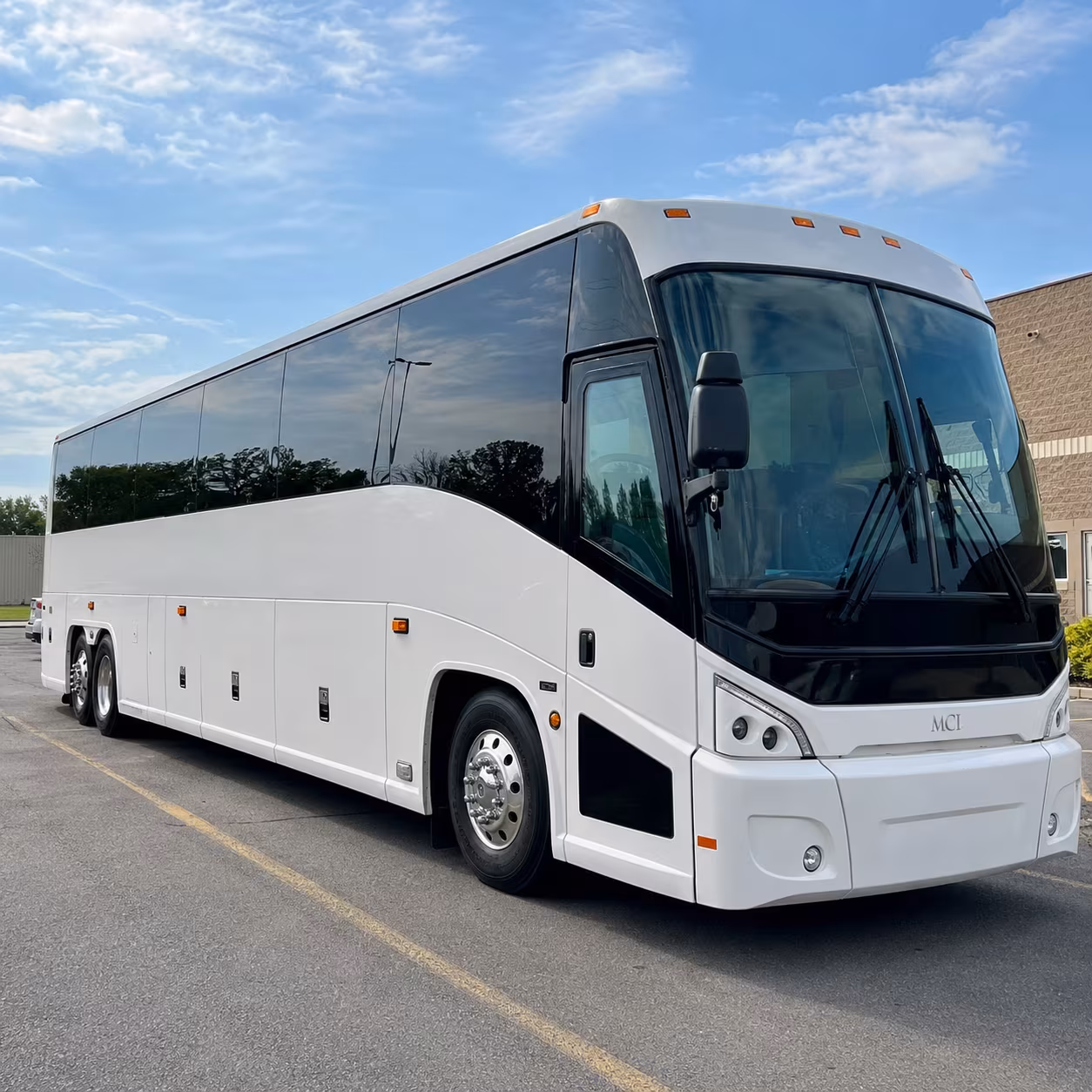 corporate shuttles between charleston hotels and the convention center